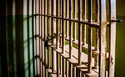 Facilitou aposta ilegal? Nova lei prevê até 6 anos de prisão para envolvidos no mercado clandestino de bets