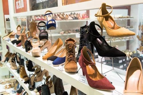 Setor de calçados teme perda de mercado com alta das bets e novo tarifaço americano
