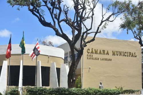 Câmara de João Pessoa aprova projeto que proíbe publicidade de bets em espaços públicos da capital