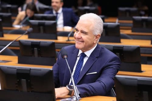 Câmara debate pirataria em apostas online e riscos ao consumidor