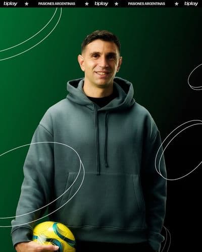 Dibú Martínez pode ter violado regras da FA ao promover site de apostas