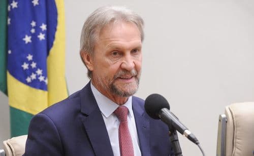 Deputados protocolam projeto para proibir bets no Brasil e reacendem debate sobre impactos econômicos e sociais