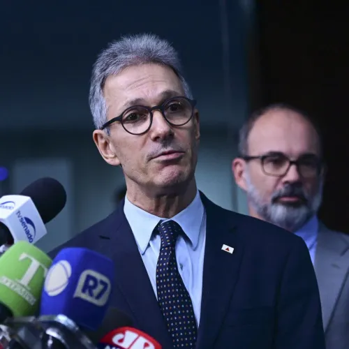 Zema reafirma proposta de proibir bets no Brasil durante agenda no Rio de Janeiro