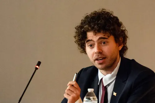 Fundador de site de apostas se torna o bilionário mais jovem sem herança do mundo