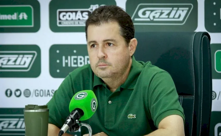 Presidente do Goiás planeja proibir apostas de familiares dos seus jogadores