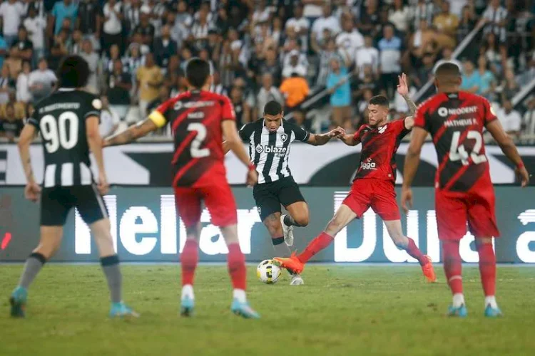 Gabrielzão pode faturar R$25 mil com Botafogo