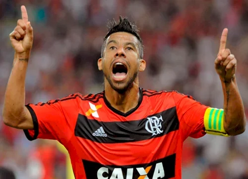 Ídolo do Flamengo é o novo capitão da Bet Favorita