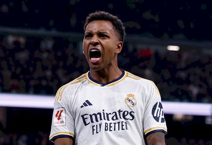 Vai sair? Casa de apostas abre mercado para transferência do atacante Rodrygo na próxima temporada europeia