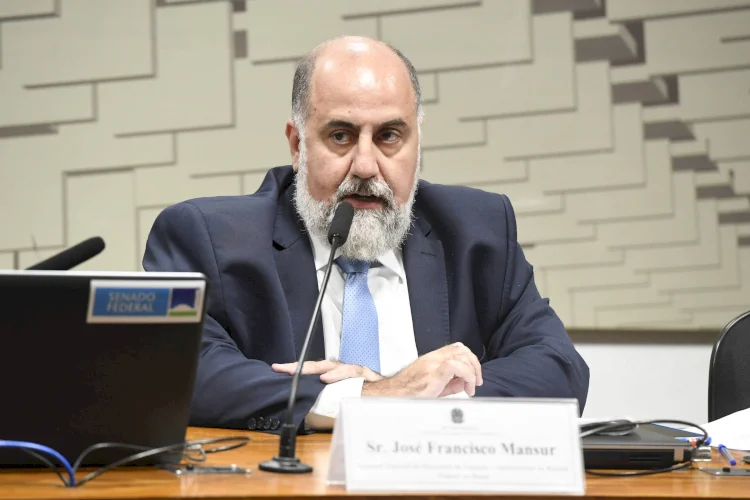 José Francisco Manssur participa da CPI das Apostas Esportivas no Senado e comenta sobre acusações de ex-presidente da ANJL contra deputado